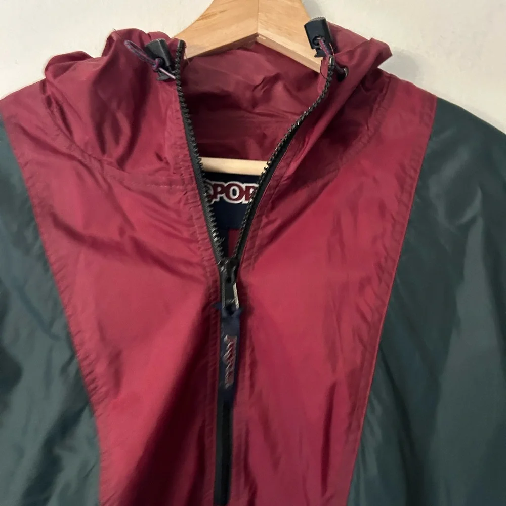 Vintage 90s Jansport Medium Burgundy and Dark Green Hooded Windbreaker Anorak